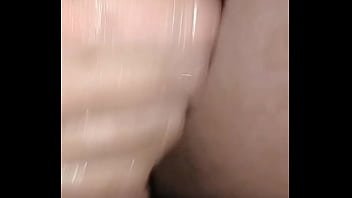 Bercinta Dengan Istri Arab, Nikmati Oral Seksi Yang Menggairahkan