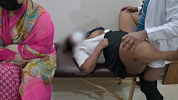 Siswa Digilir Habis-habisan Di Depan Ibunya