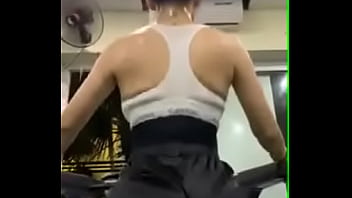 Cô Trang Lộ Hàng Nóng Bỏng Trực Tiếp