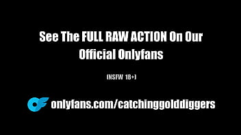 Gadis Asia Berpantat Montok Datang Untuk Pijat, Tapi Malah Berujung Gairah Membara