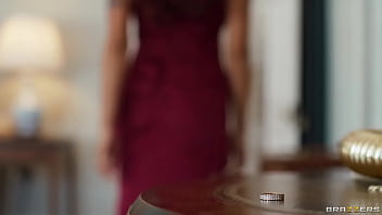 Rae Lil Black: Nafsu Ganda Yang Menggoda Di Brazzers