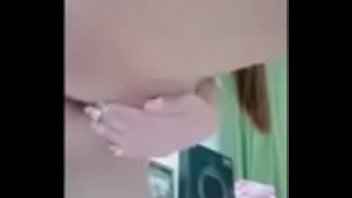 ไลฟ์สดโชว์หีสุดเร่าร้อนของน้องทอฝัน อยากโดนเย็ดให้เสียวสวาท
