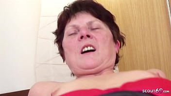 Nenek Lisa, 77 Tahun, Digoda Dan Digituhin Sama Cucu Tirinya Yang Nakal