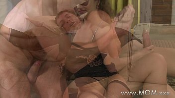 Ibu-ibu Dewasa Yang Jago Ngentot Dan Suka Ngocok Kontol