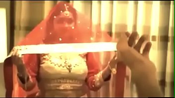 Guru Seksi India Dengan Payudara Besar Bercinta Dengan Murid Dalam Serial Web Hindi