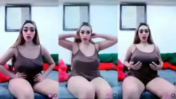Icha Ayu Toge Montok, Tubuh Seksi Menggoda Dan Binal