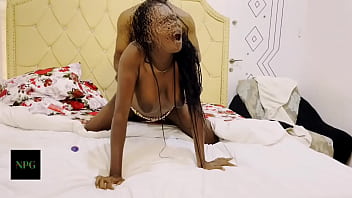 Putri Tiri Ebony Rayu Ayah Tiri Bbc Untuk Menyepong Memeknya