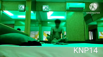 Ibu Thailand Mungil Dapat Jilatan Terbang Dan Creampie
