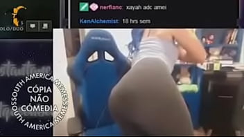 Deusa Da Live Exibindo Todo Seu Fogo