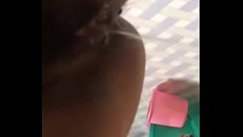Gadis Desi Perawan Mengeluarkan Air Seni Dengan Liar