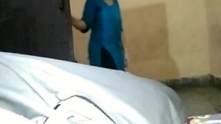 Bhabhi Panas Membantu Devar Yang Lagi Horny