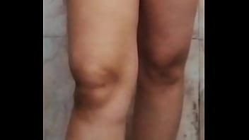 Gadis Desi Panas Mengoceh Di Kamar Mandi Dengan Bahasa Hindi
