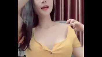 Màn Trình Diễn Bigo Live Khoe Nhũ Hoa Căng Tràn Quyến Rũ