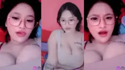 Gadis Muda 13 Tahun Yang Menggoda