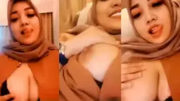 Jilbab Seksi Menggoda Nafsu Dengan Toge Yang Menggairahkan