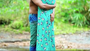 Istri India Dihardiki Suami Dengan Penuh Gairah