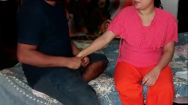Pembantu India Menggoda Anak Perawan Diam-diam