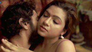 Babaji Ka Ghanta – Hindi Gupchup: Adegan Panas Dan Vulgar Di Film India