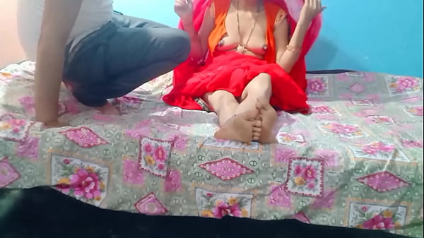 भाभी ने देवर के साथ सुनसान घर में पेटीकोट उठाकर मचा दी धमाल