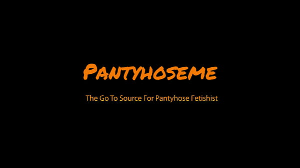 Ashley Tante Genit Menggoda Dengan Stoking Mengkilap, Beraksi Mesra Dengan Kakak Tiri