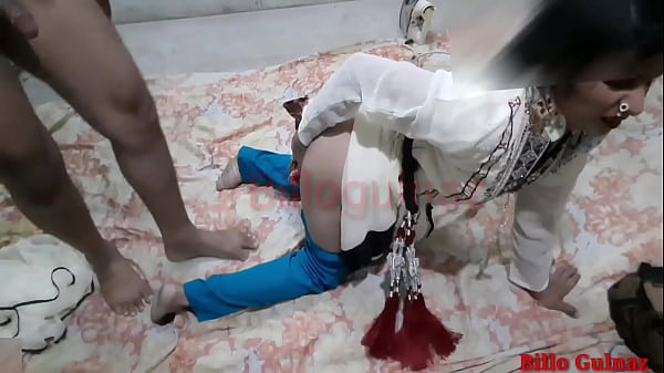 Pasangan Desa India Panas Beraksi, Video Mesra Dengan Audio Hindi Yang Menggoda