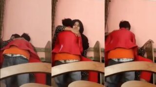 Gadis Kashmir Menggila Di Warnet Dalam Video Porno Lokal