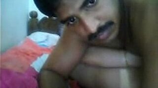 Pasangan India Bikin Video Panas Intim Bergaya Desi Yang Bikin Greget