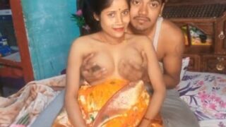 Video Panas Suami Ngentot Istri Hamilnya Yang Seksi