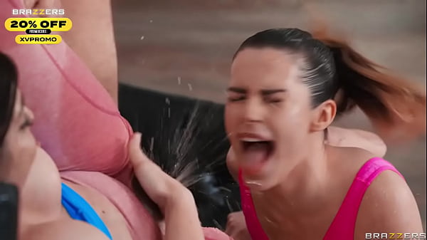 Klub Muncrat Brazzers: Keira Croft Dan Chanel Camryn Basahi Ranjang, Pakai Kode Xvpromo Untuk Ledakan Ekstra!