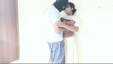 Adik Tiriku Yang Panas Pengen Digoyang Kontol Gede Di Lubang Sempitnya
