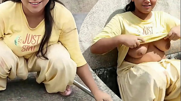 जवान लड़का और उसकी भाभी छत पर मचाते हैं जंगी रोमांस, देहाती लड़की का बाहर खुले में हिंदी सेक्स वीडियो