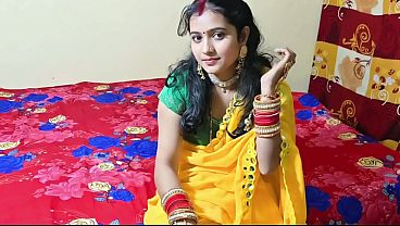 Istri India Cantik Dan Seksi Dengan Suara Hindi Yang Menggoda