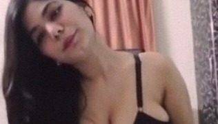 Bokep Bangla Montok Telanjang Sendirian Di Kamar