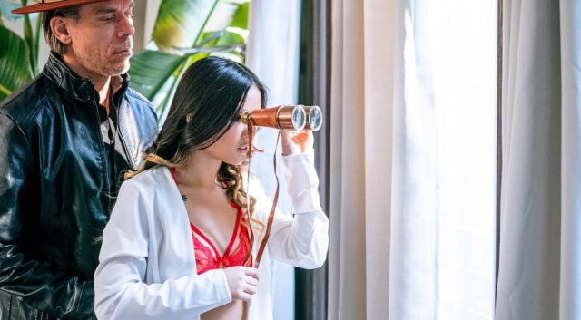 Tempat Tidur Digital: Kursi Depan Menyaksikan Perselingkuhan
