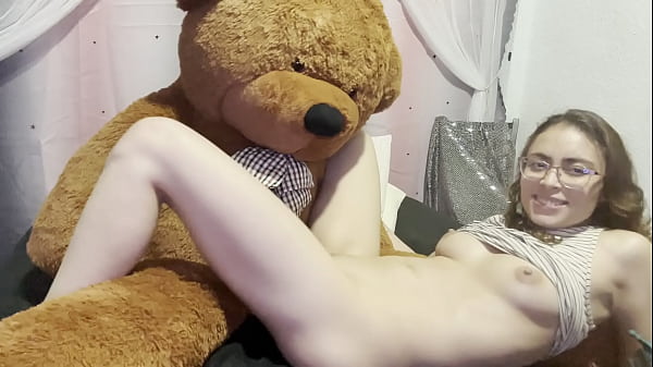 Ross Mexicana Coli Maut Lumayan, Mainin Tongkatnya Sampe Keluar Air Mani Bersama Beruang Dan Dildo-dildonya