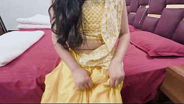 Bhabi Bas Giram Chut Dikha Ke, Devar Ka Gussa Utara.