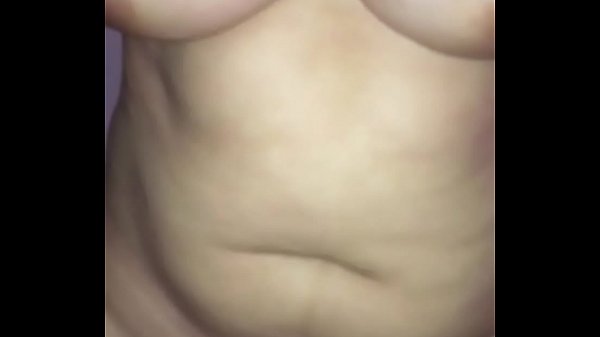 Gadis Asia Manis Menggoyang Erotis Dari Sudut Pandang Intim