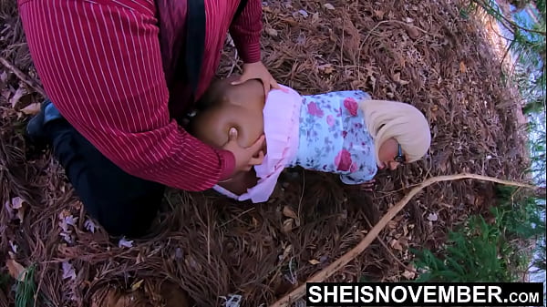 Gadis Tiriku Yang Polos, Msnovember, Digilir Ganas Ayah Tirinya Di Hutan: Doggystyle Hingga Missionary, Tembus Dalam-dalam!