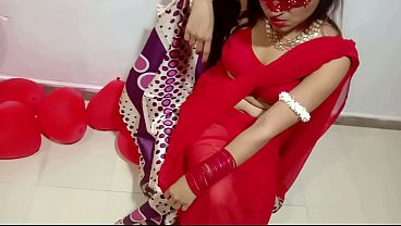 Baru Nikah, Bini India Pake Sari Merah, Sange Banget Rayain Valentine Bareng Suami Desi – Xxx Hindi Paling Hot