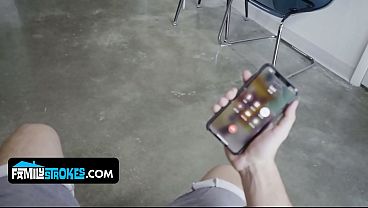 Bokep Sialan, Step-sis Gendut Montok Ngasih Step-bro Horny Ngegembosin Memek Sempitnya
