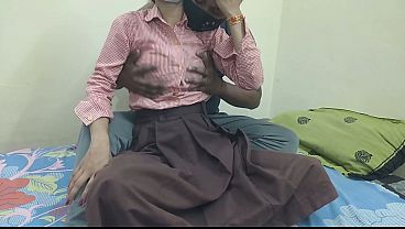 Cewek Kuliahan India Digebukin Pacar Di Kamar, Ngentot Panas Sampai Meraung.