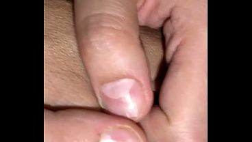 سعودية نار تتناك مع تونسي فحل، كسها ينفش من الكلام البيهيج والصوت الواضح