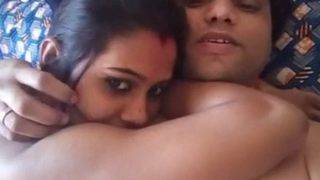 Video Malam Pertama Desi – Mms Panas Meghana Bikin Ngilu