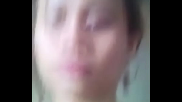 Cewek India Ngewe Mulut, Bibir Merah Nempel Di Kontol