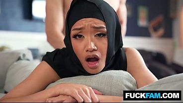 Hijabi Kena Kenalin Budaya Amerika, Jade Kimiko Ngerasain Parker Ambrose Yang Bikin Meringis Nikmat