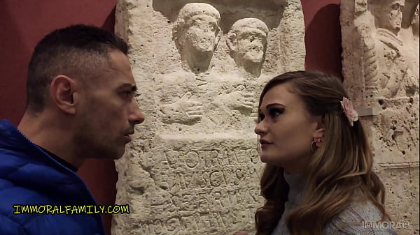 Bratty British Babe Honour May Digoyang Sejarah Bareng Bapak Tiri Di Museum – Keluarga Bejat 4k