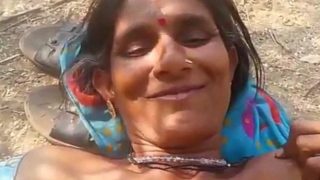 Video Randu Adivasi Ngentot Di Hutan, Cewek Kampung Liar Minta Digenjot