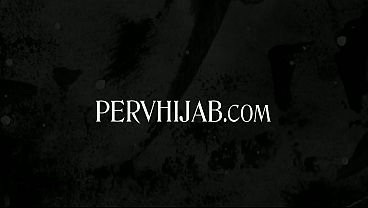Ibu Tiri Muslim Ngajarin Anak Tiri Arab Yang Horny Ngentot – Chloe Amour, Mira Luv, Arin Jones