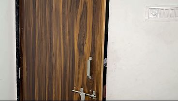 Kakak Tiri Menggantikan Pacar Yang Kurang Memuaskan, Bikin Makin Panas Di Ranjang