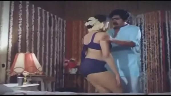 Cewek India Bikin Nafsu Naik, Pengen Gigit-gigit Semua Bagiannya.